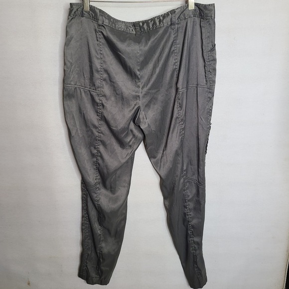 Simply Vera Vera Wang Olive Green Cargo Pants Joggers Womens Size 12 Casual - Picture 3 of 7